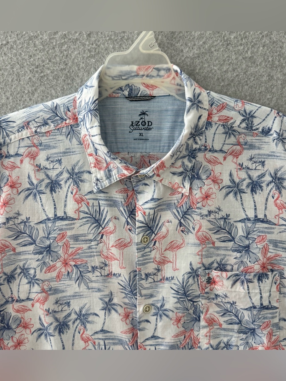 IZOD Saltwater Mens XL Camp Shirt Cotton Flamingo Floral Hawaiian Relax Button